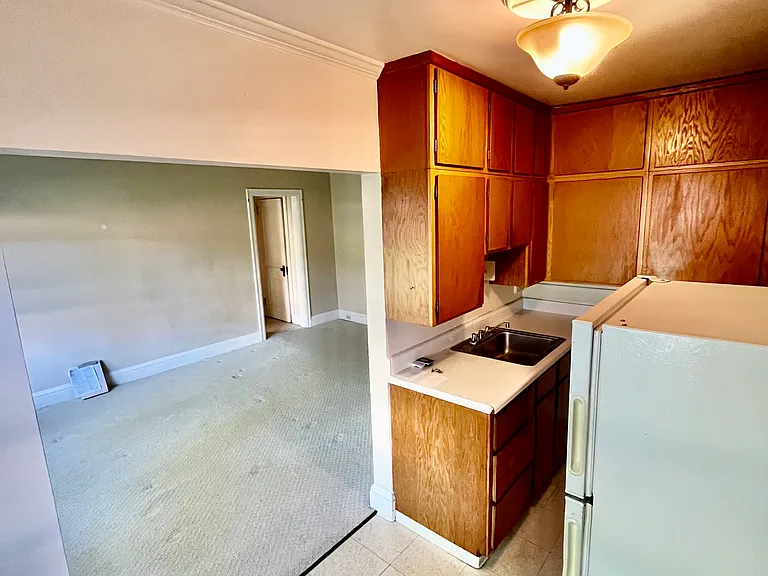 1455 Fulham St #4 — Photo 3