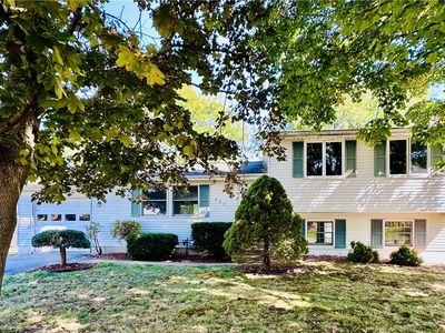 8268 Carnation Dr, Baldwinsville, NY, 13027