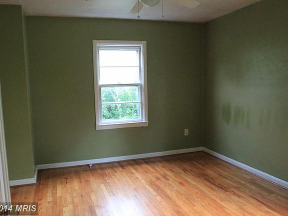 3rd image of 11310 Dogwood Dr