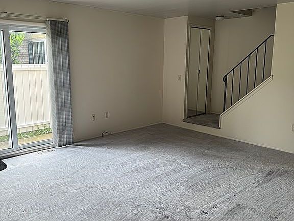 4th image of 24470 Meadow Bridge Dr