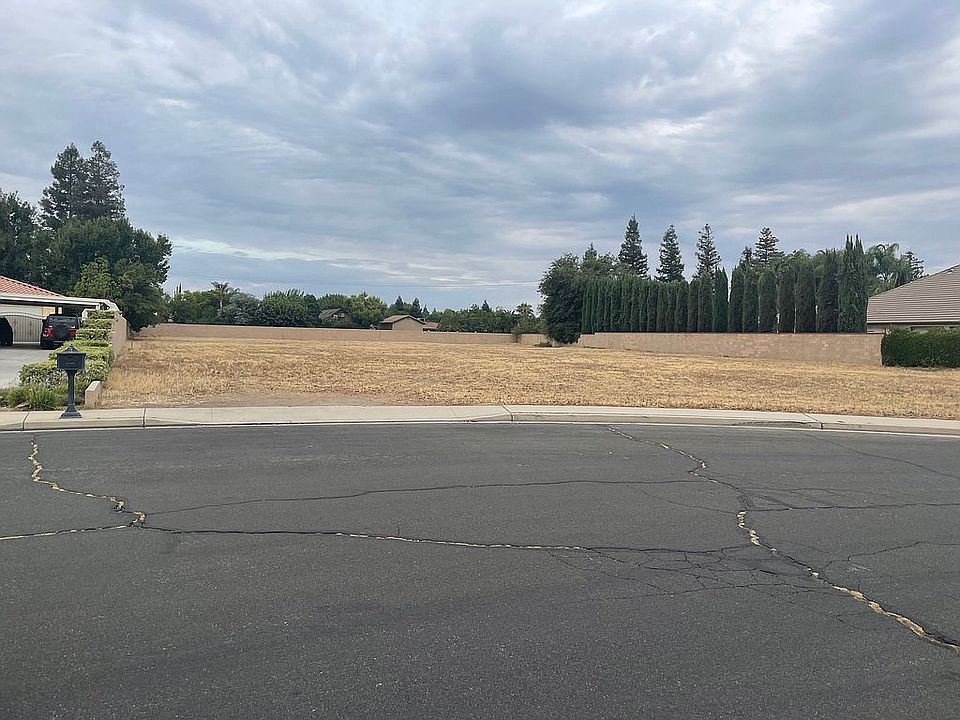 2nd image of 13405 Morroco Ave