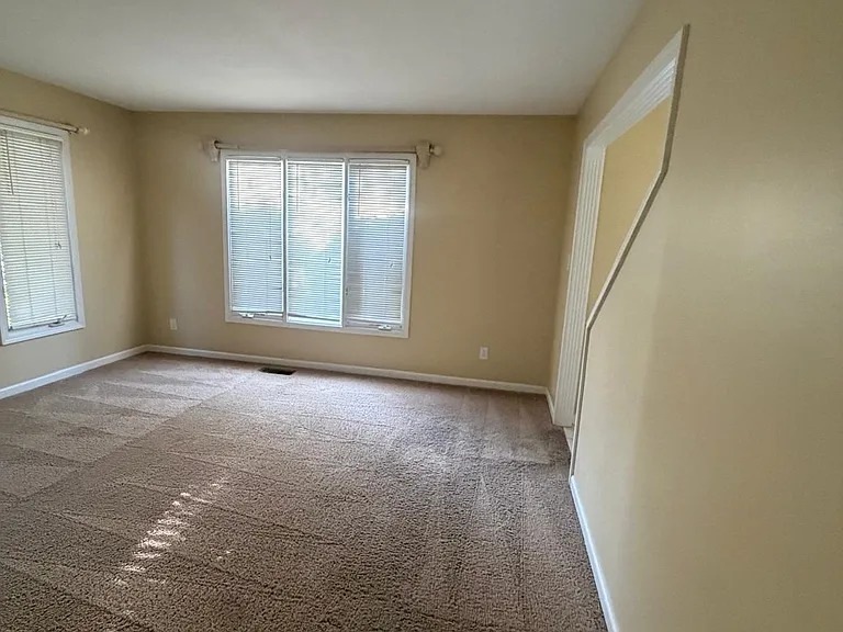 6046 Margaux Ln — Photo 8