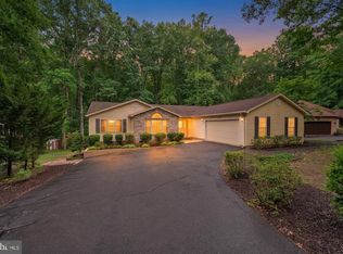 1011 Eastover Pkwy, Locust Grove, VA 22508