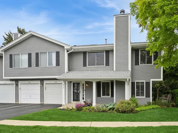 1314 Barclay Ln #1314, Deerfield, IL 60015