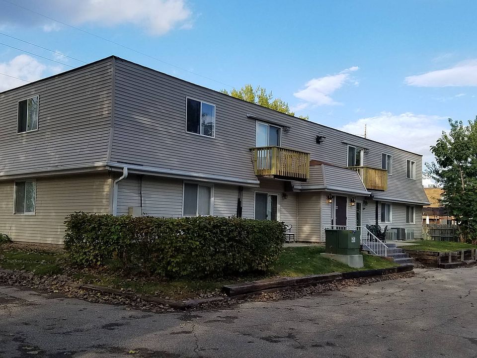 2nd image of 2422 W 4th St APT 3