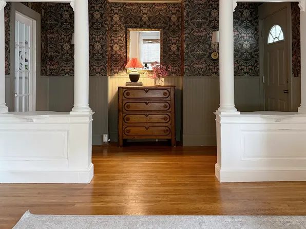 160 Union St #1, Attleboro, MA 02703