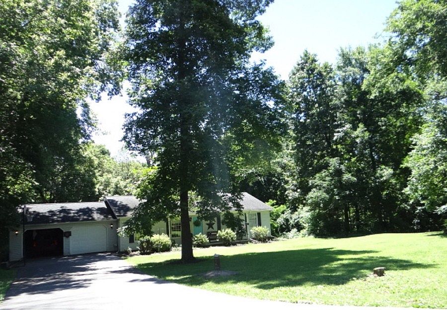 2nd image of 158 Chesley Dr