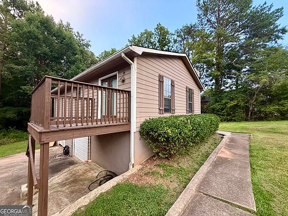 2nd image of 204 Glendale Ct