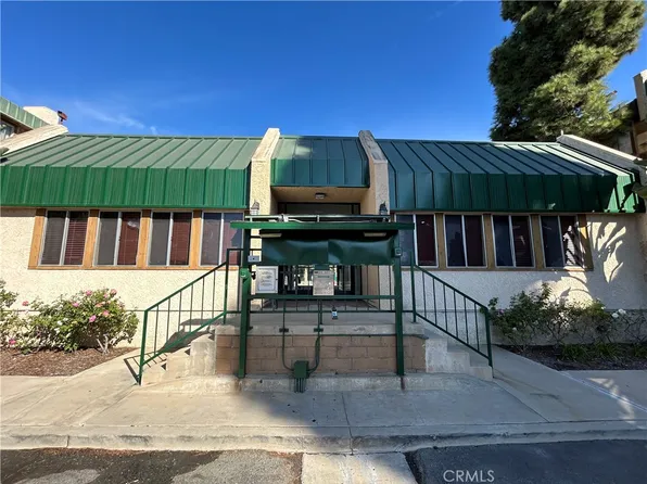 12121 Centralia St Unit 305, Lakewood, CA 90715