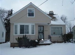 17523 McCracken Rd, Maple Heights, OH 44137