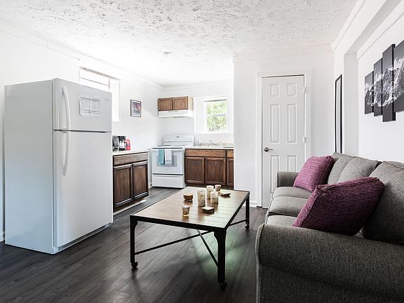 5th image of 2544 Dumaine St #D