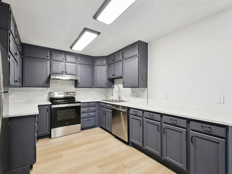 13635 E Bates Ave #25 — Photo 10