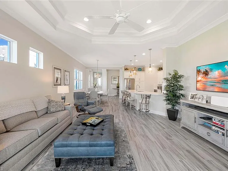 5626 Elbow Ave — Photo 11