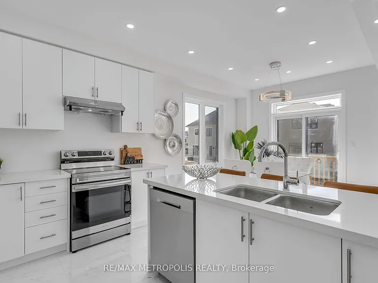 58 Belmont Dr — Photo 12
