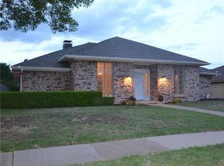 1517 Hearthstone Dr, Plano, TX 75023