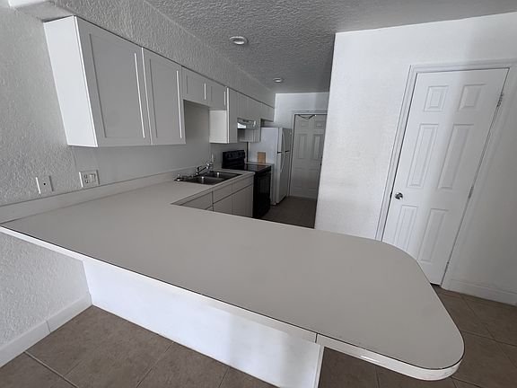 4th image of 227 Canaveral Beach Blvd