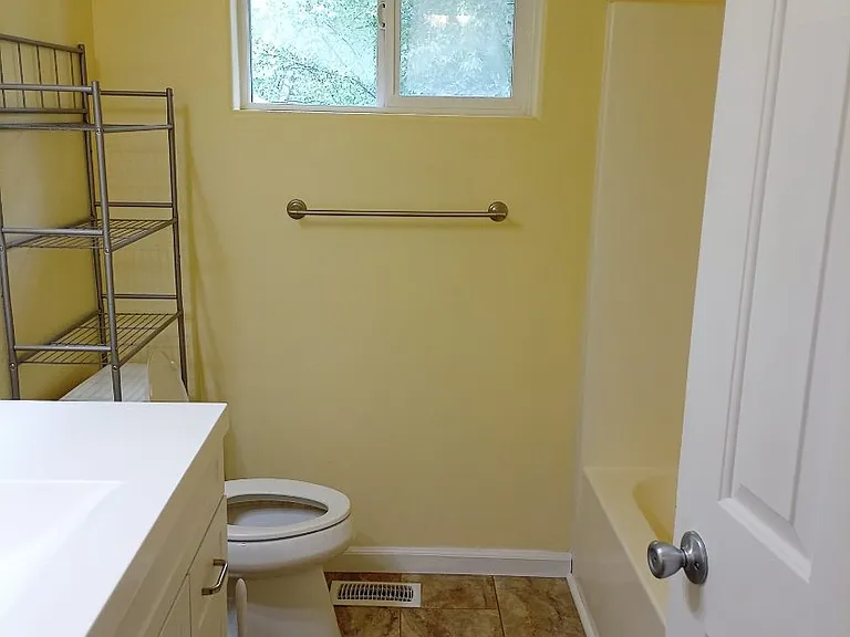 1501 W Vaunda Ave — Photo 14