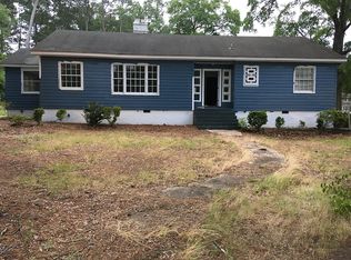 203 W Butler Ave, Saluda, SC 29138