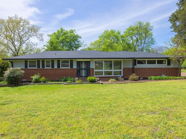 127 Riviera Dr, Hendersonville, TN 37075