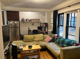 2259 W Eastwood Ave APT 2S, Chicago, IL 60625