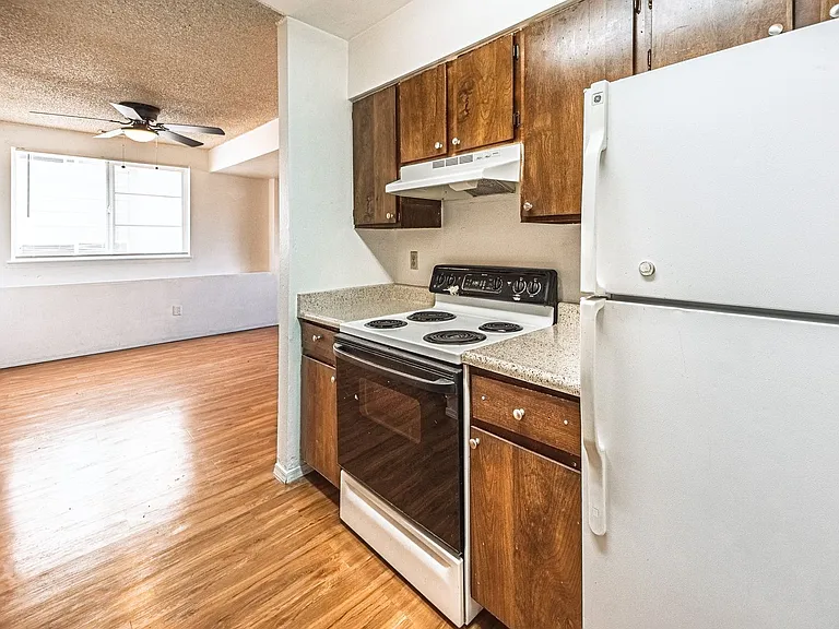 1765 Zebulon Dr #D — Photo 19