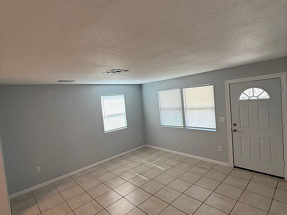 4th image of 7420 Mead Dr #7420