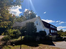 6 Old Winslow Rd, Wilmot, NH