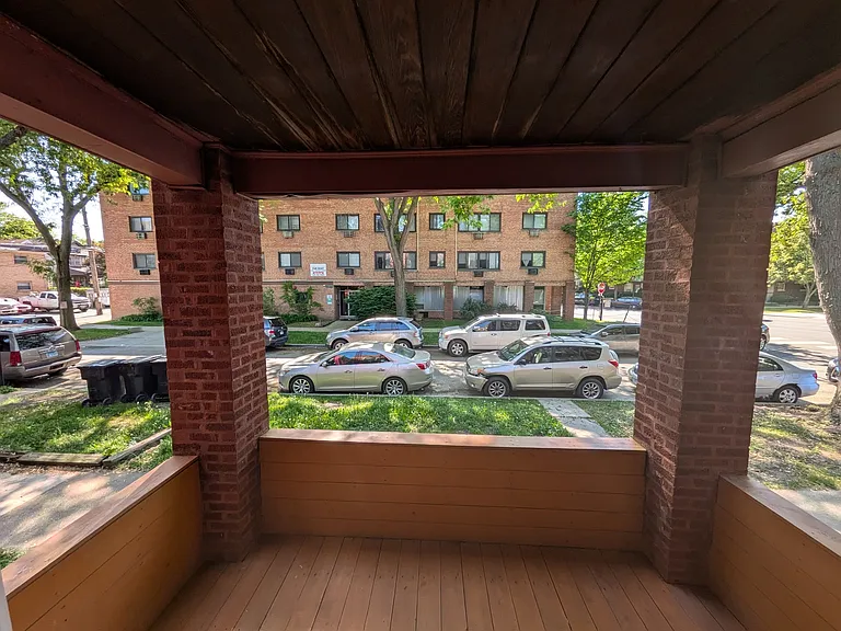 7227 N Damen Ave #1 — Photo 2