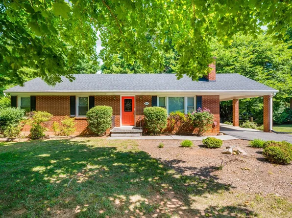 7010 Richland Dr, Lynchburg, VA 24502
