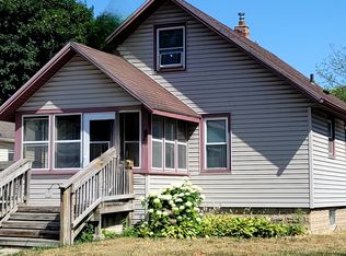 913 11th St SE, Rochester, MN 55904