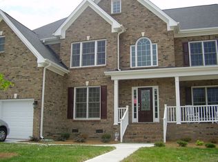 555 Heswall Ct, Rolesville, NC 27571