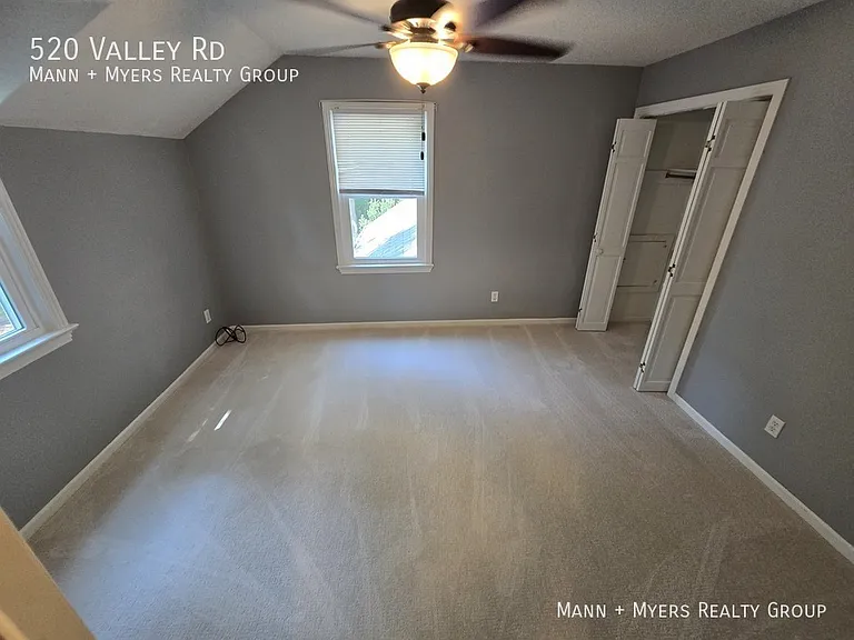 520 Valley Rd — Photo 38