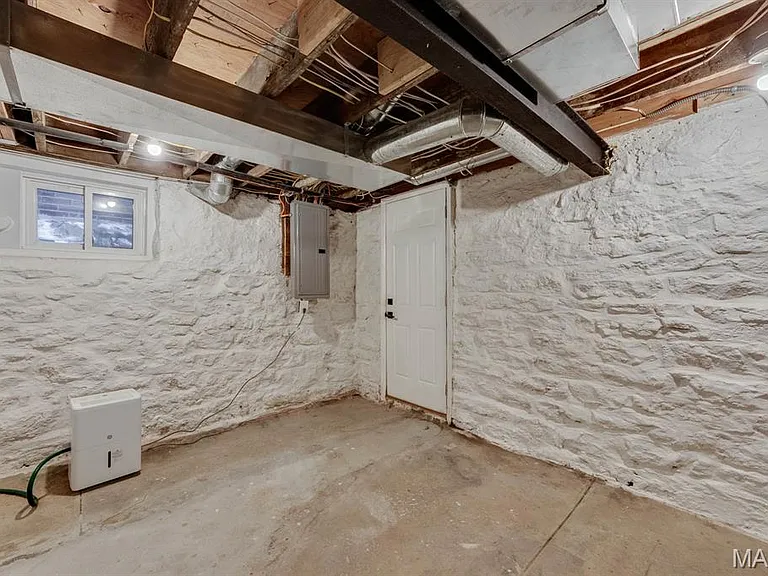 4116 Flad Ave — Photo 35