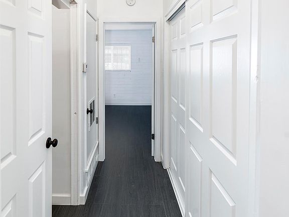 5th image of 4035 E Belleview St #1