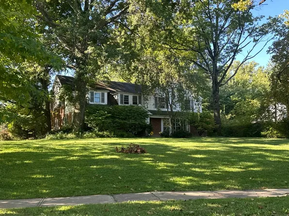 16310 Parkland Dr, Shaker Heights, OH 44120