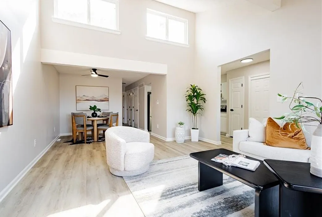 2 bed, 2.5 bath, 1344 sqft, $1,700 — Photo 1