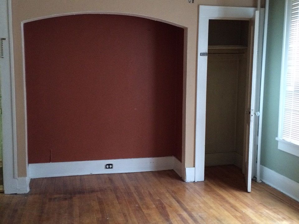 1st Floor Unit Living Room