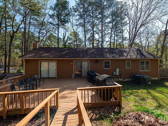 2nd image of 5528 Middleton Rd