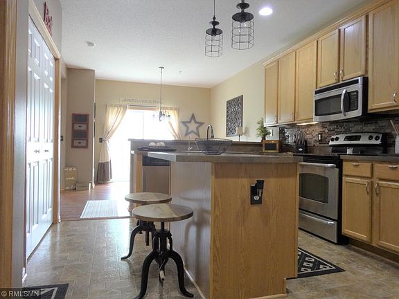 4th image of 4490 Rosemary Way Unit 7