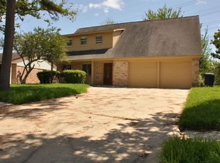 12122 Sagedowne Ln, Houston, TX 77089