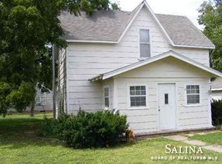 104 N Highland St, Assaria, KS 67416