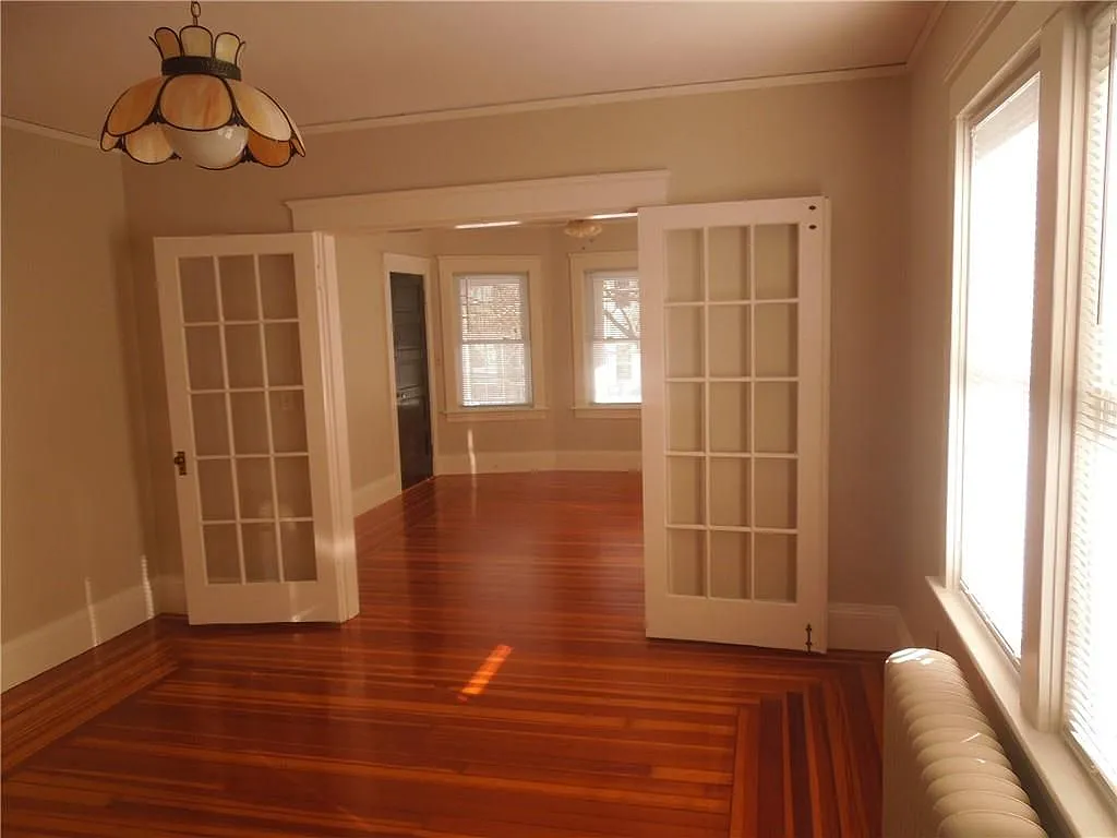 2 bed, 1.0 bath, 1000 sqft, $2,000 — Photo 4
