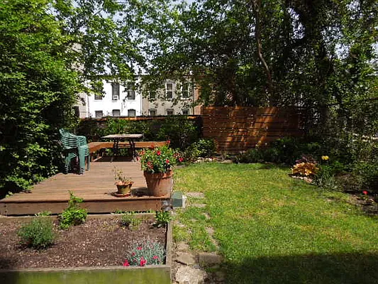 Rented by Washington Realty Corp. | media 33
