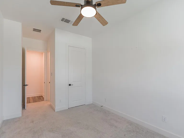 972 Terlingua Creek Dr — Photo 33