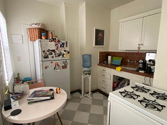 4th image of 1930 Whitley Ave APT 102
