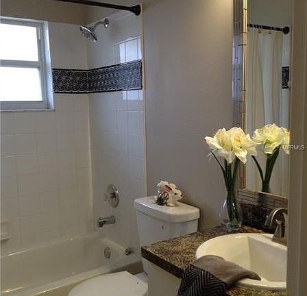 5th image of 11729 Clair Pl