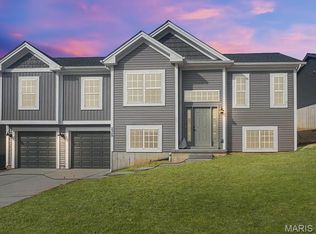 Folkstone, Washington, MO 63090