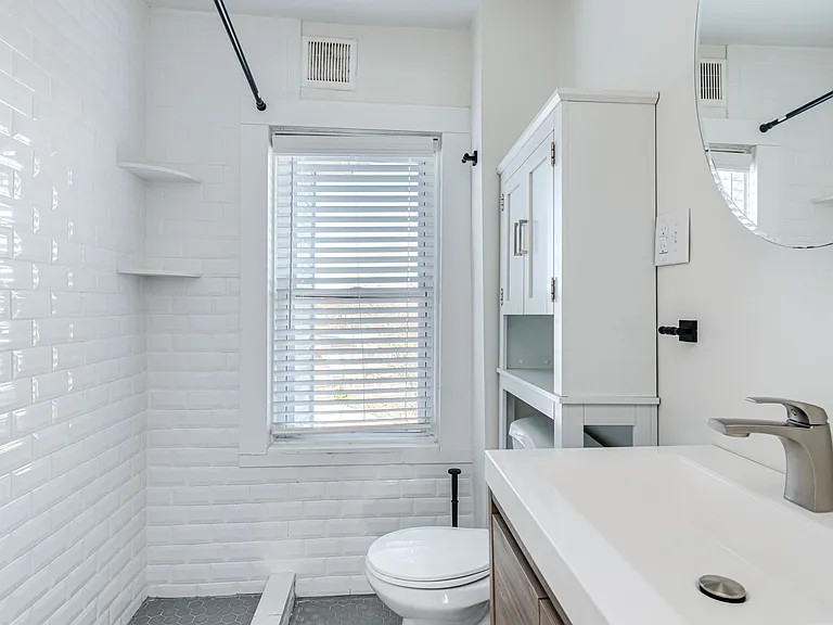 423 Atwells Ave #3 — Photo 17