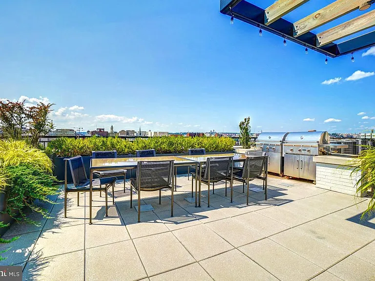 1011 M St NW — Photo 14