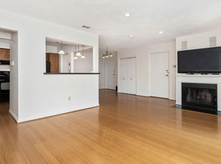 5 April Ln APT 31, Lexington, MA 02421